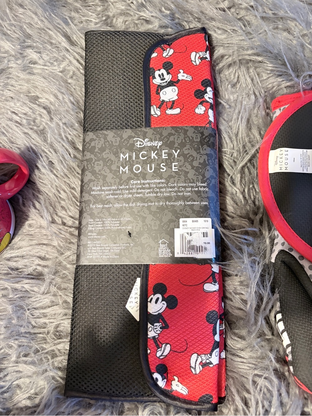 Disney Mickey Mouse Red Kitchen Set - Mug, Oven Mitt & Drying Mat - Picture 6 of 7